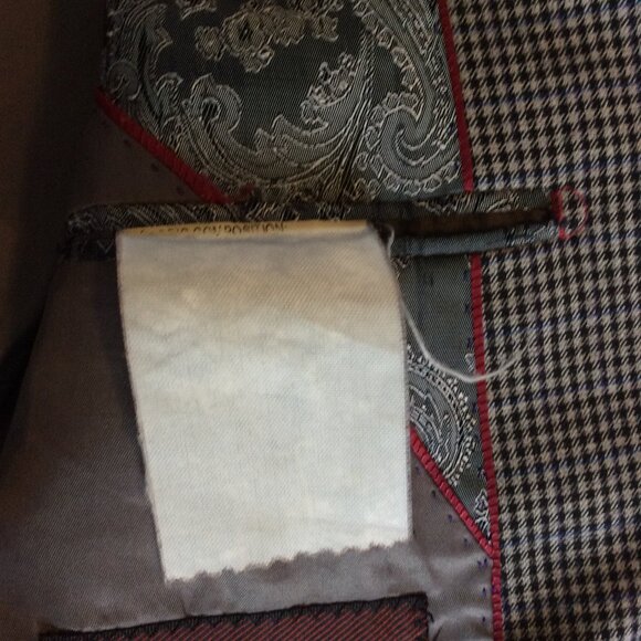 Amity Fox Blazer With Elbow Pads - Picture 12 of 13